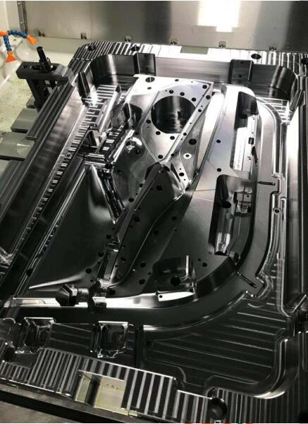 Auto Motive Spare Car Part Plastic Injection Moulds2.jpg