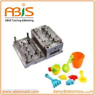 injection toy mold