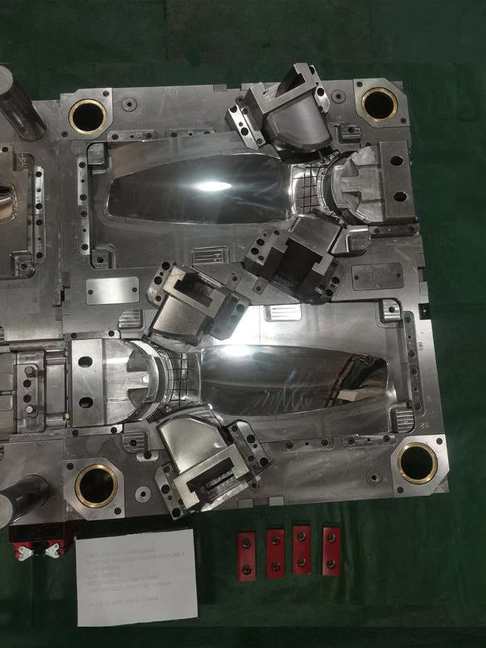 Blade Fan Mold