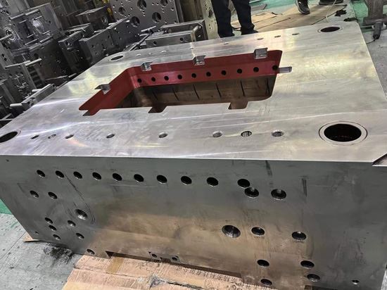 Proceed to fit molding-1