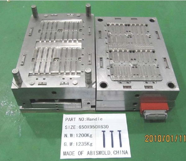 Multi Cavity Injection Mold For Plastic Part