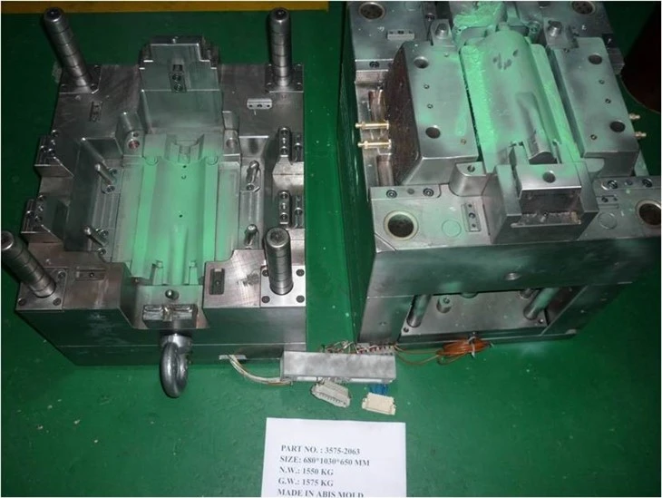Plastic Platen Base High Temp Mold Plastic Platen Base High Temp Mold